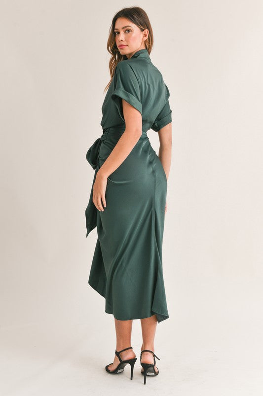 Malibu Dress Satin Short Sleeve