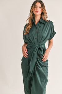 Malibu Dress Satin Short Sleeve