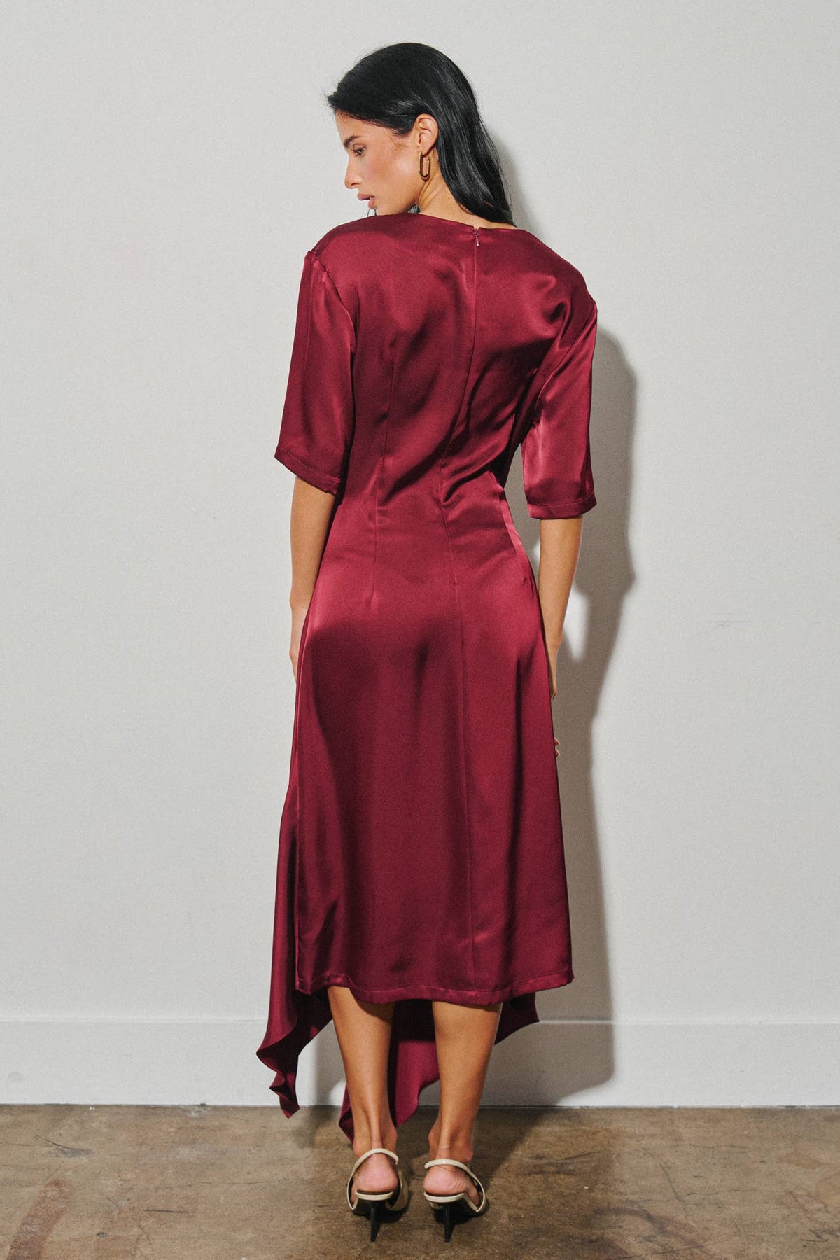 Effortless Chic Midi Dress