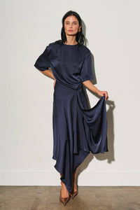 Effortless Chic Midi Dress