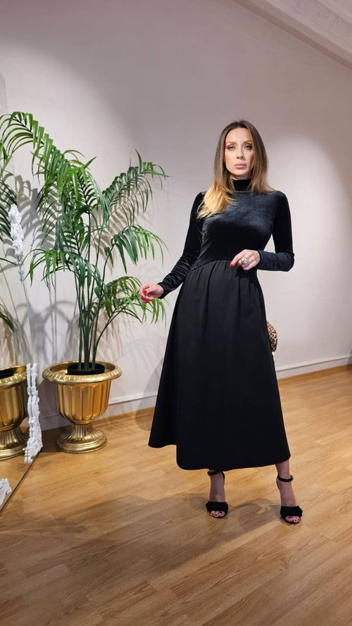 Divina Velvet Maxi Dress