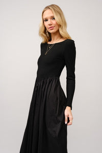 Princess Charm Midi Dress
