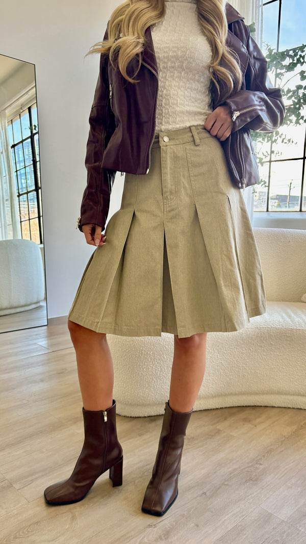 Brooklyn Pleated Skirt
