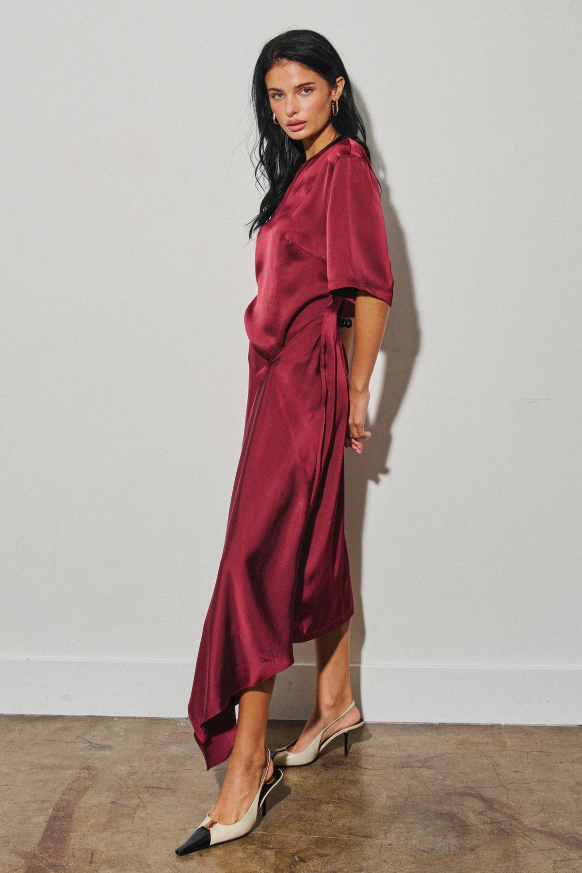 Effortless Chic Midi Dress