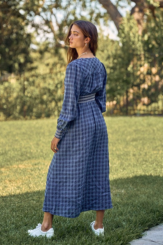 plaid maxi dress long sleeve Sophia Tiered In Olive Multi, Olive Multi / Regular / M Fun and stylish casual plaid dress with adjustable long sleeves Women's Minimalist Cotton Plaid V-neck